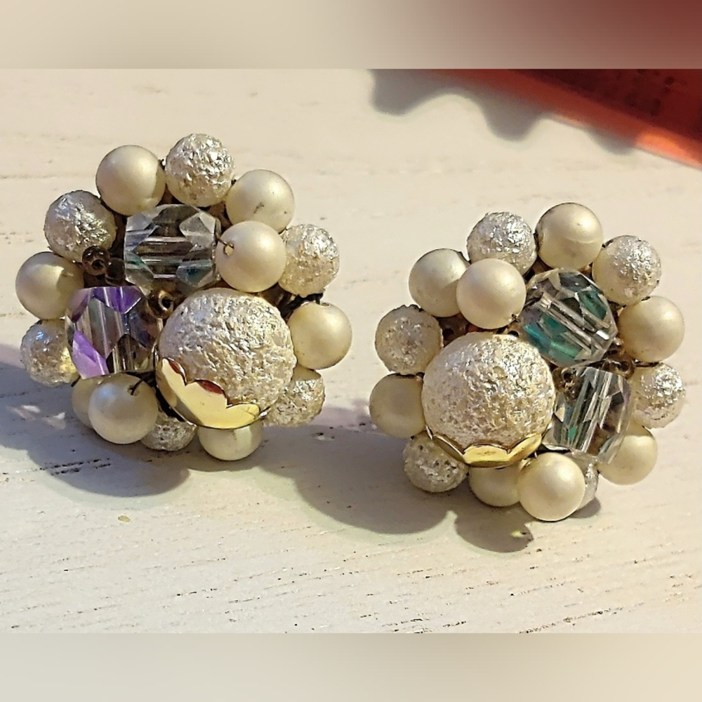 Vintage Japanese cluster clip earrings